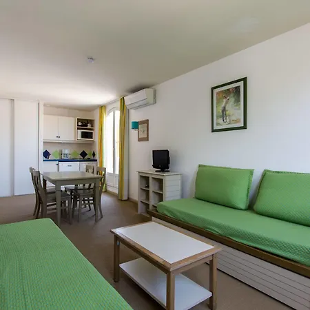 Pierre & Valescure Apartmanhotel Saint-Raphaël