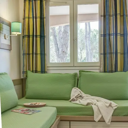 Pierre & Valescure Lejlighedshotel 2*